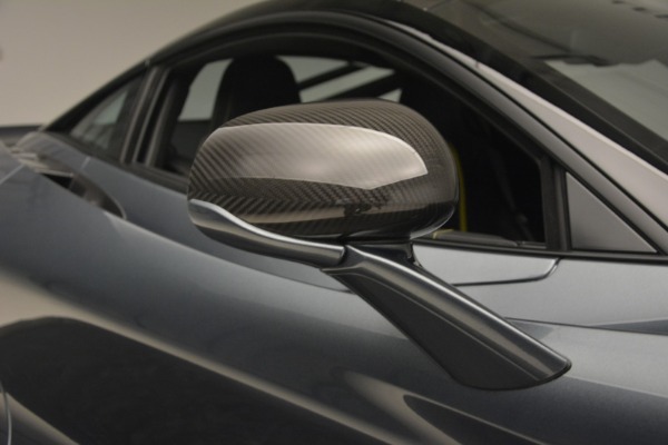 Used 2018 McLaren 720S Performance for sale Sold at Aston Martin of Greenwich in Greenwich CT 06830 25