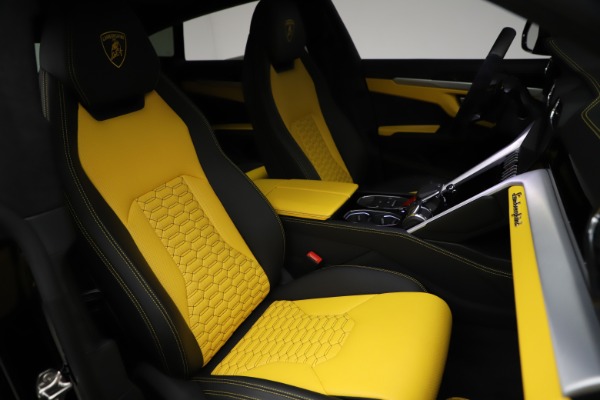 Used 2019 Lamborghini Urus for sale Sold at Aston Martin of Greenwich in Greenwich CT 06830 26