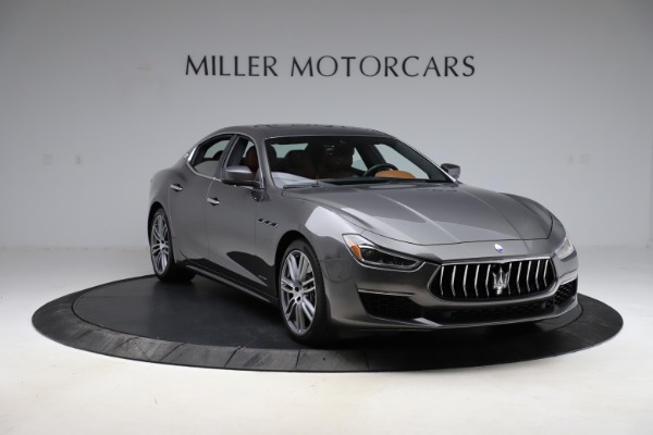 Used 2018 Maserati Ghibli SQ4 GranLusso for sale Sold at Aston Martin of Greenwich in Greenwich CT 06830 11