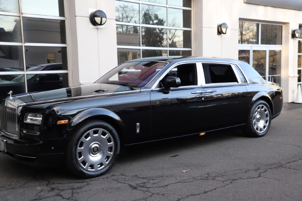 Used 2015 Rolls-Royce Phantom EWB for sale Sold at Aston Martin of Greenwich in Greenwich CT 06830 9