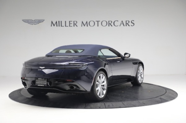 Used 2021 Aston Martin DB11 Volante for sale Call for price at Aston Martin of Greenwich in Greenwich CT 06830 17
