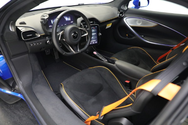 New 2023 McLaren Artura for sale $277,250 at Aston Martin of Greenwich in Greenwich CT 06830 20