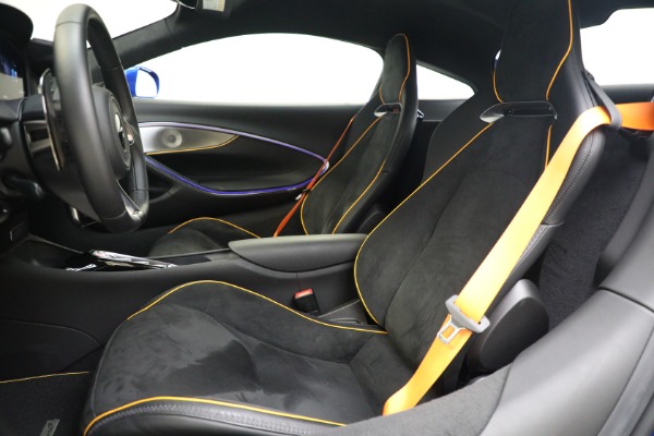New 2023 McLaren Artura for sale $277,250 at Aston Martin of Greenwich in Greenwich CT 06830 22