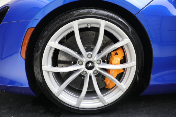 New 2023 McLaren Artura for sale $277,250 at Aston Martin of Greenwich in Greenwich CT 06830 27