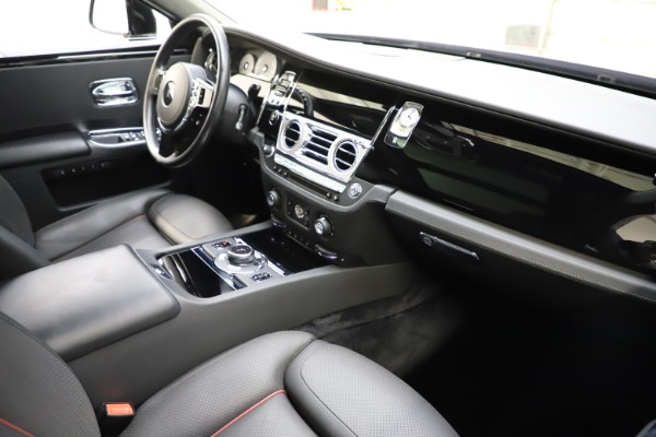 Used 2016 Rolls-Royce Ghost for sale Sold at Aston Martin of Greenwich in Greenwich CT 06830 19