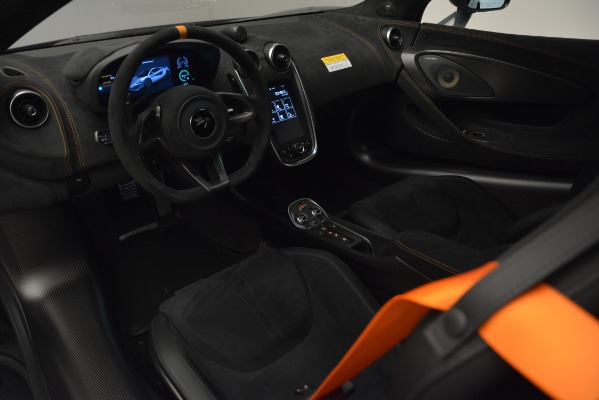 Used 2019 McLaren 600LT Luxury for sale Sold at Aston Martin of Greenwich in Greenwich CT 06830 17