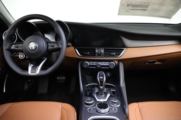 New 2021 Alfa Romeo Giulia Ti Q4 for sale Sold at Miller Motorcars Aston Martin in Greenwich CT 06830 28