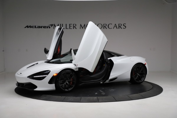 Used 2020 McLaren 720S Spider for sale Sold at Aston Martin of Greenwich in Greenwich CT 06830 24