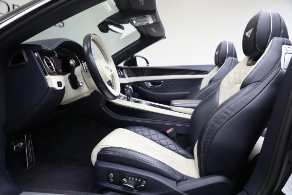 Used 2021 Bentley Continental GTC W12 for sale Sold at Aston Martin of Greenwich in Greenwich CT 06830 25