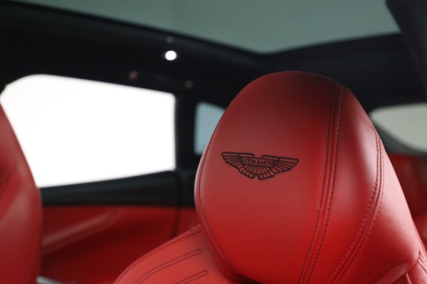 Used 2021 Aston Martin DBX for sale $137,900 at Aston Martin of Greenwich in Greenwich CT 06830 16