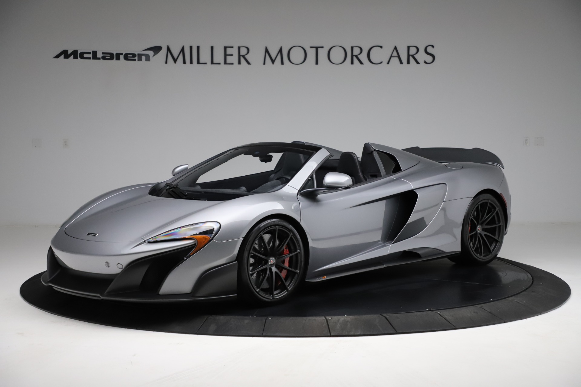 Used 2016 McLaren 675LT Spider for sale Sold at Aston Martin of Greenwich in Greenwich CT 06830 1