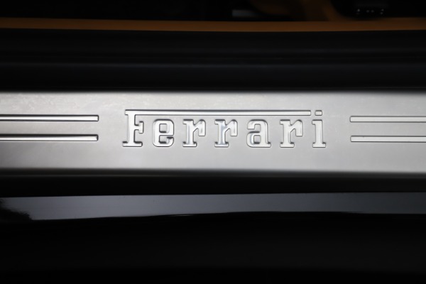 Used 2015 Ferrari F12 Berlinetta for sale $277,900 at Aston Martin of Greenwich in Greenwich CT 06830 25