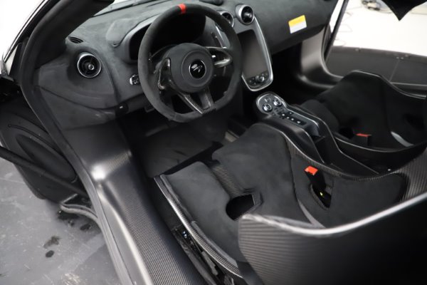 New 2020 McLaren 620R for sale Sold at Aston Martin of Greenwich in Greenwich CT 06830 17