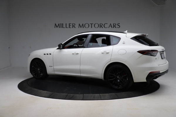 New 2021 Maserati Levante Q4 GranSport for sale Sold at Aston Martin of Greenwich in Greenwich CT 06830 8