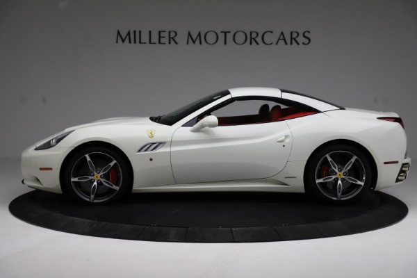 Used 2014 Ferrari California 30 for sale Sold at Aston Martin of Greenwich in Greenwich CT 06830 14