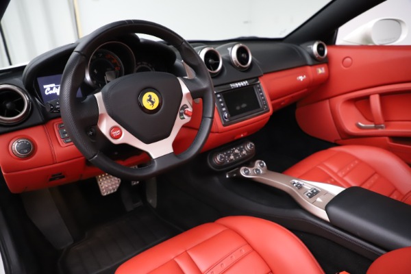 Used 2014 Ferrari California 30 for sale Sold at Aston Martin of Greenwich in Greenwich CT 06830 20