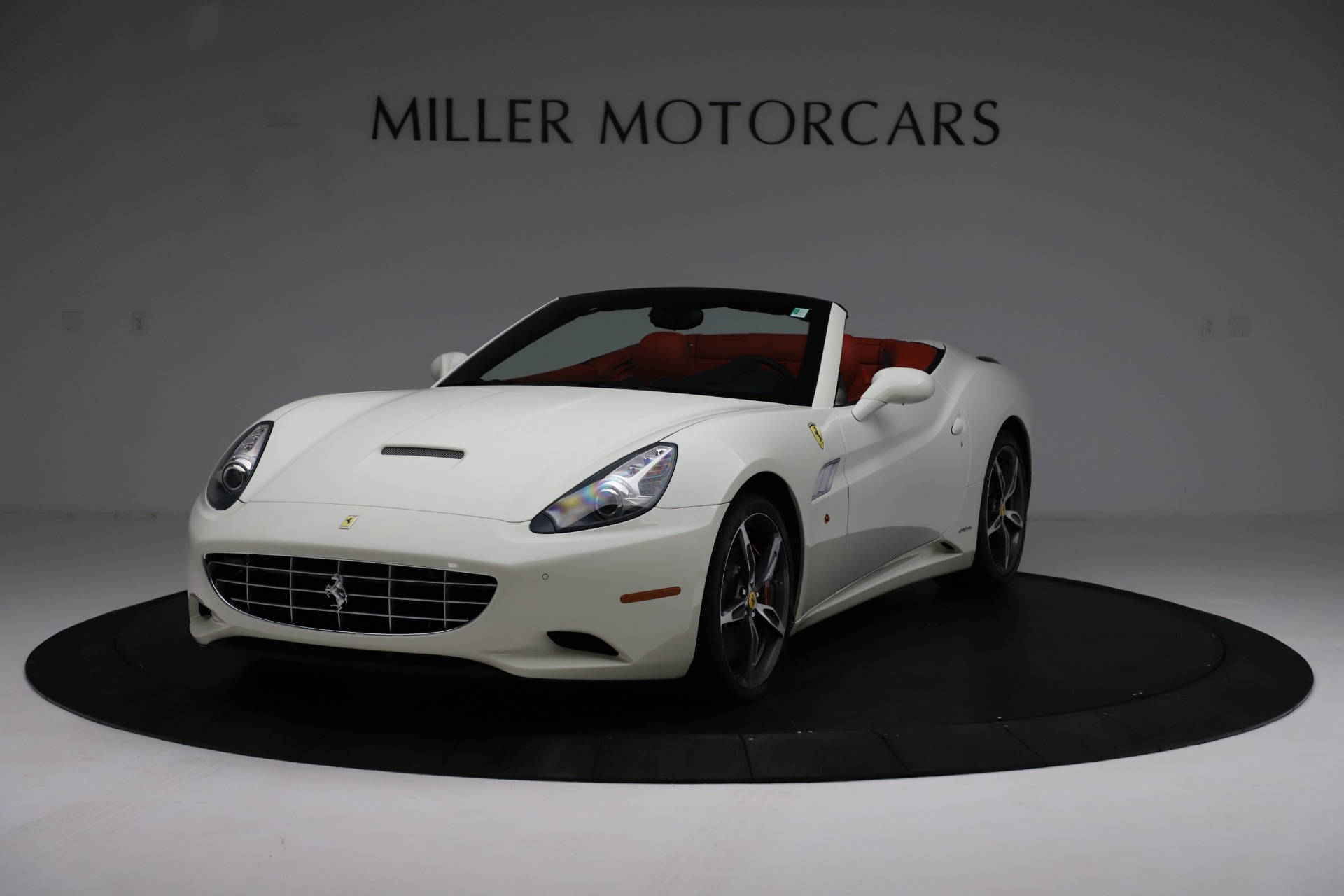 Used 2014 Ferrari California 30 for sale Sold at Aston Martin of Greenwich in Greenwich CT 06830 1