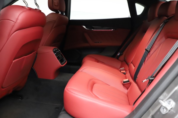New 2021 Maserati Quattroporte S Q4 GranLusso for sale $122,435 at Aston Martin of Greenwich in Greenwich CT 06830 20