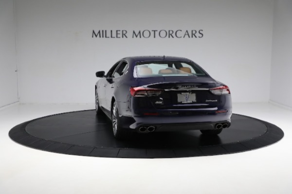 Used 2021 Maserati Quattroporte S Q4 for sale Sold at Aston Martin of Greenwich in Greenwich CT 06830 11