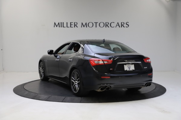 Used 2014 Maserati Ghibli S Q4 for sale Sold at Aston Martin of Greenwich in Greenwich CT 06830 5