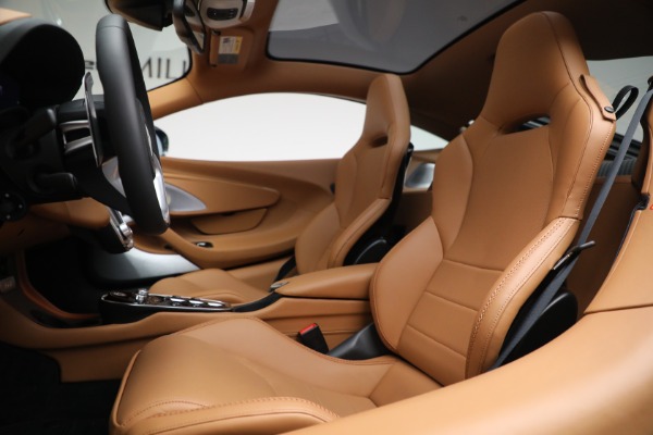 Used 2021 McLaren GT Luxe for sale Sold at Aston Martin of Greenwich in Greenwich CT 06830 21