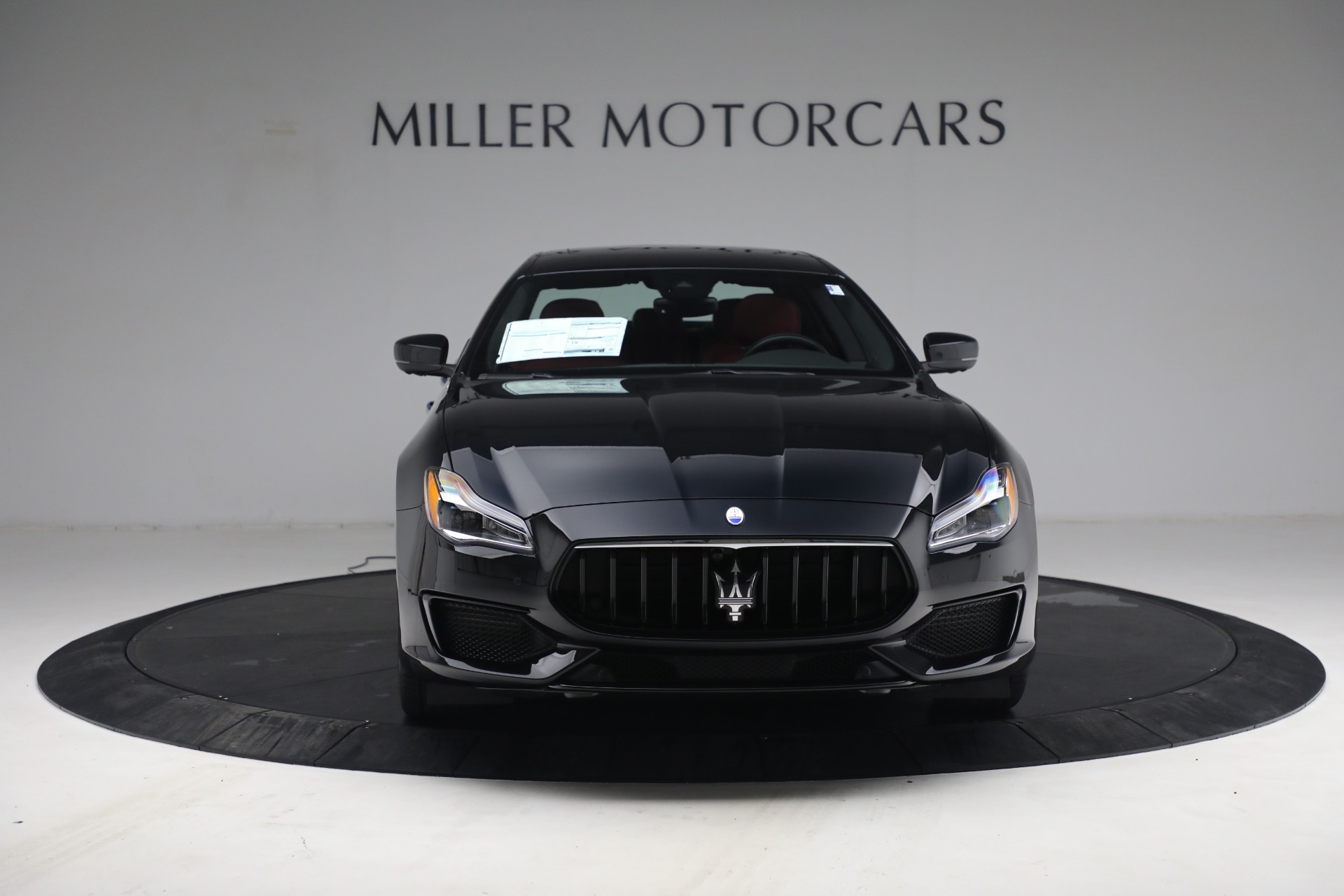 Amazon | NEO 1/43 マセラティ Maserati Quattroporte ブラック