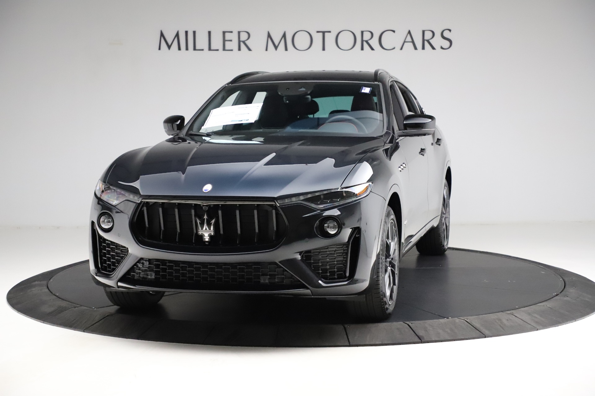 New 2021 Maserati Levante Q4 GranSport for sale Sold at Aston Martin of Greenwich in Greenwich CT 06830 1