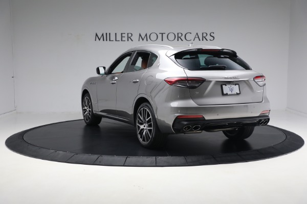 Used 2021 Maserati Levante Q4 GranSport for sale Sold at Aston Martin of Greenwich in Greenwich CT 06830 11