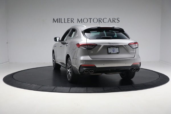 Used 2021 Maserati Levante Q4 GranSport for sale Sold at Aston Martin of Greenwich in Greenwich CT 06830 12