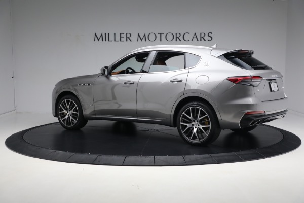 Used 2021 Maserati Levante Q4 GranSport for sale Sold at Aston Martin of Greenwich in Greenwich CT 06830 9