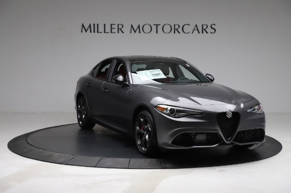 New 2021 Alfa Romeo Giulia Ti Sport for sale Sold at Aston Martin of Greenwich in Greenwich CT 06830 10