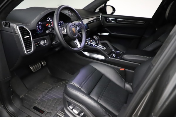 Used 2020 Porsche Cayenne Turbo for sale Sold at Aston Martin of Greenwich in Greenwich CT 06830 18