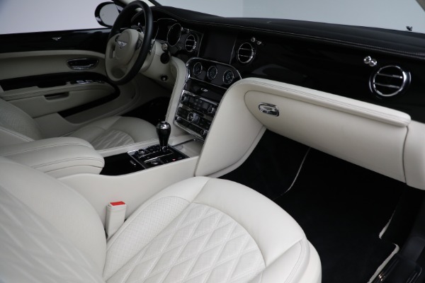 Used 2017 Bentley Mulsanne for sale Sold at Aston Martin of Greenwich in Greenwich CT 06830 25