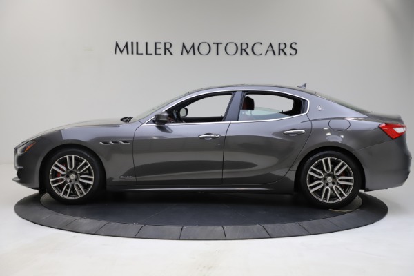 Used 2018 Maserati Ghibli SQ4 GranLusso for sale Sold at Aston Martin of Greenwich in Greenwich CT 06830 3