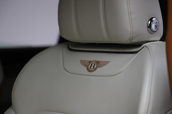 Used 2018 Bentley Bentayga Onyx Edition for sale Sold at Aston Martin of Greenwich in Greenwich CT 06830 20