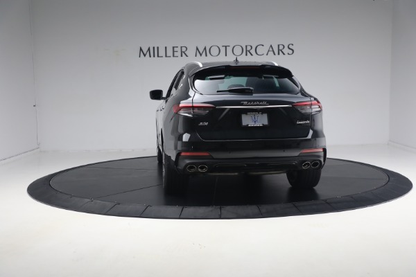 Used 2021 Maserati Levante S Q4 GranSport for sale Sold at Aston Martin of Greenwich in Greenwich CT 06830 13