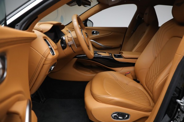 Used 2021 Aston Martin DBX for sale $149,900 at Aston Martin of Greenwich in Greenwich CT 06830 14