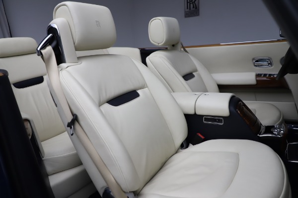 Used 2009 Rolls-Royce Phantom Drophead Coupe for sale Sold at Aston Martin of Greenwich in Greenwich CT 06830 26