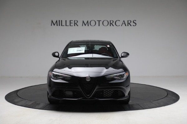 New 2021 Alfa Romeo Giulia Ti Sport Q4 for sale Sold at Aston Martin of Greenwich in Greenwich CT 06830 12