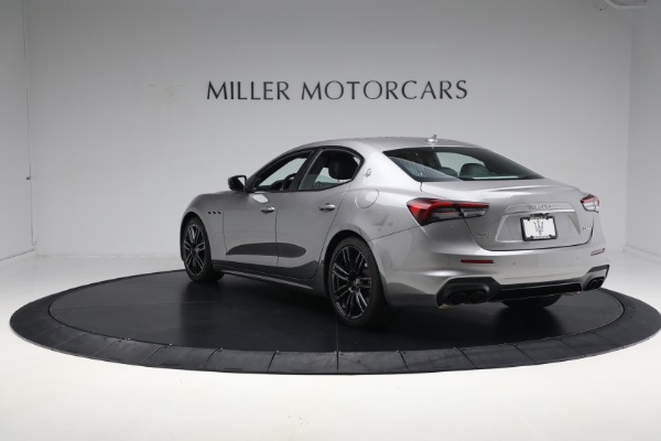 Used 2021 Maserati Ghibli S Q4 for sale Sold at Aston Martin of Greenwich in Greenwich CT 06830 10