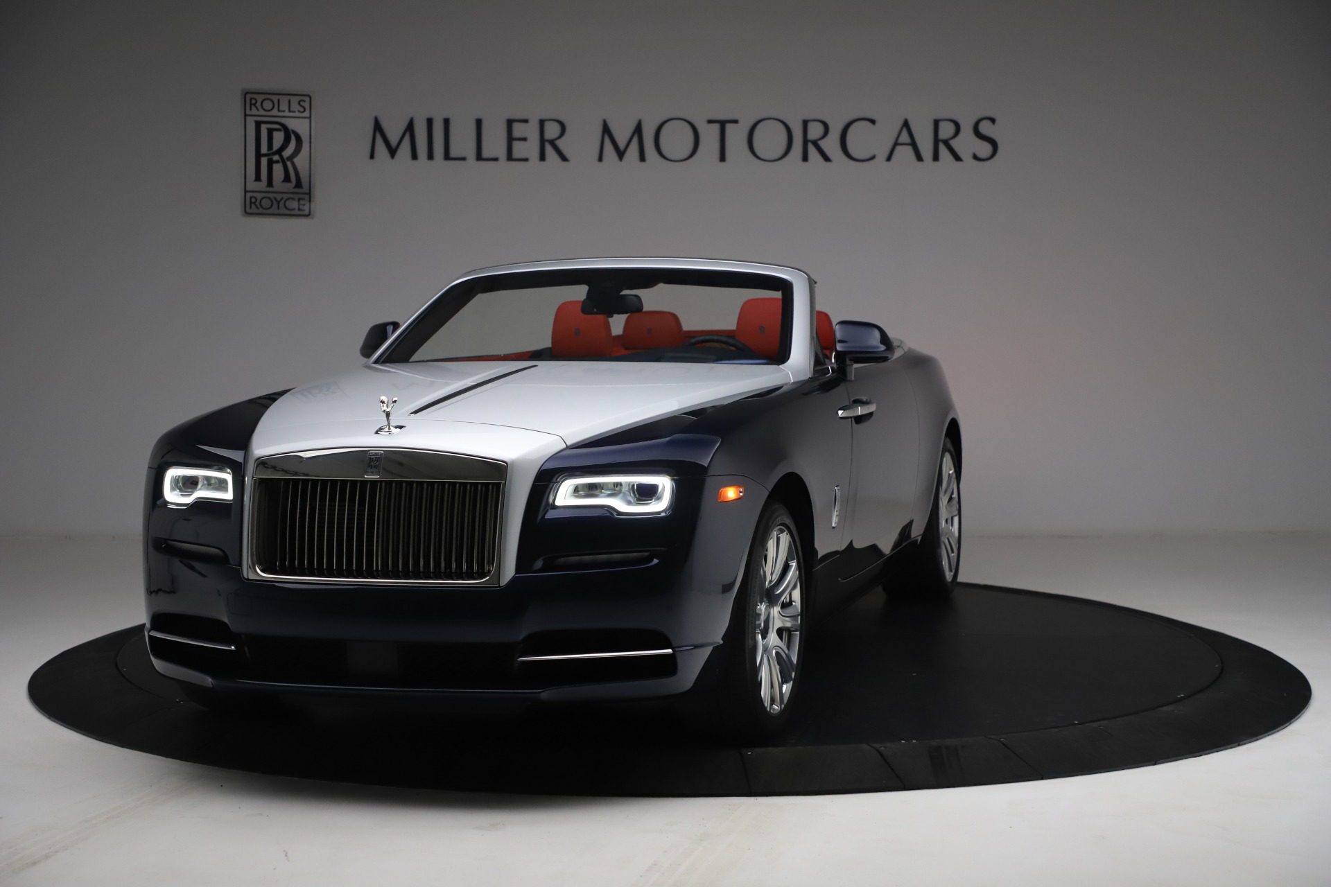 Used 2016 Rolls-Royce Dawn for sale $269,900 at Aston Martin of Greenwich in Greenwich CT 06830 1