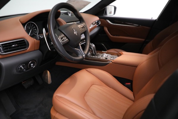 New 2021 Maserati Levante Q4 GranLusso for sale Sold at Aston Martin of Greenwich in Greenwich CT 06830 14