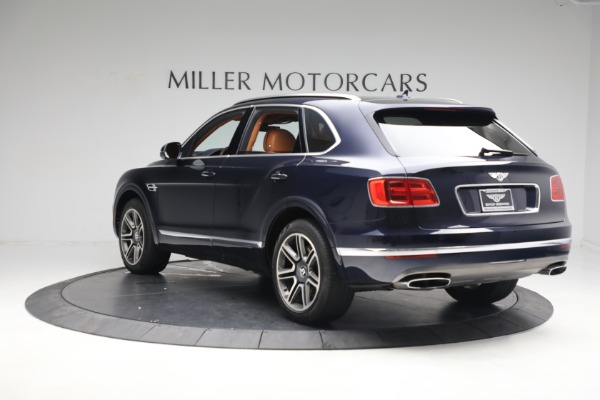 Used 2018 Bentley Bentayga W12 Signature for sale Sold at Aston Martin of Greenwich in Greenwich CT 06830 5