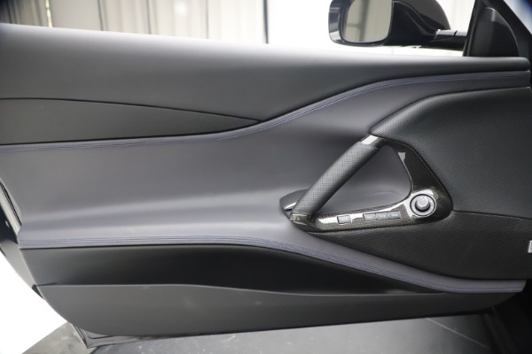 Used 2019 Ferrari 812 Superfast for sale $355,900 at Aston Martin of Greenwich in Greenwich CT 06830 16