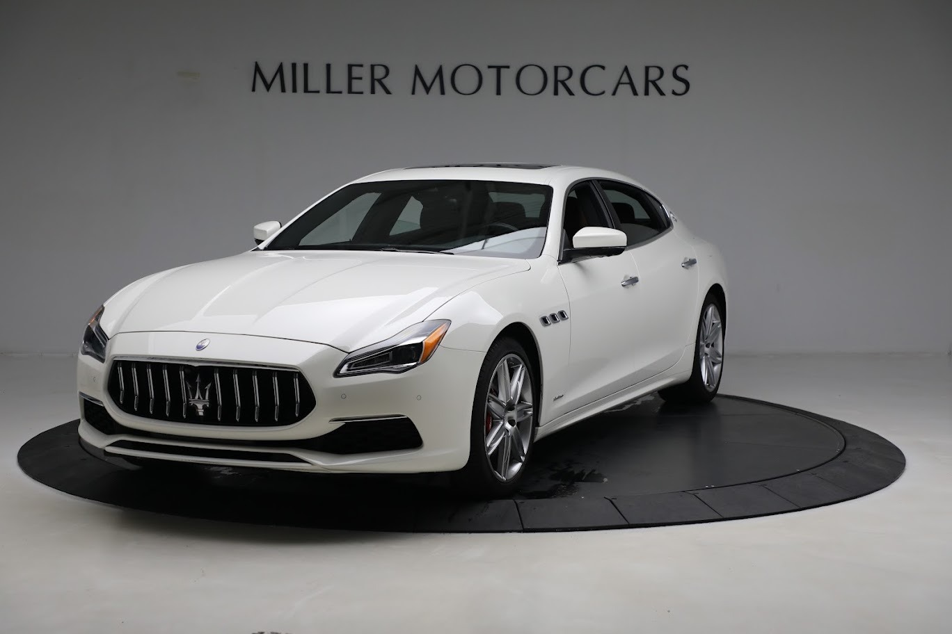 Used 2021 Maserati Quattroporte S Q4 GranLusso for sale $79,995 at Aston Martin of Greenwich in Greenwich CT 06830 1