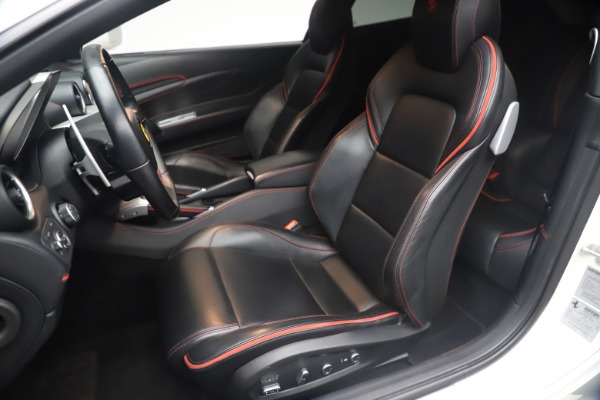 Used 2015 Ferrari FF for sale Sold at Aston Martin of Greenwich in Greenwich CT 06830 17