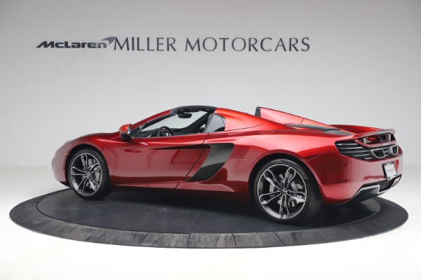 Used 2013 McLaren MP4-12C Spider for sale $134,900 at Aston Martin of Greenwich in Greenwich CT 06830 4
