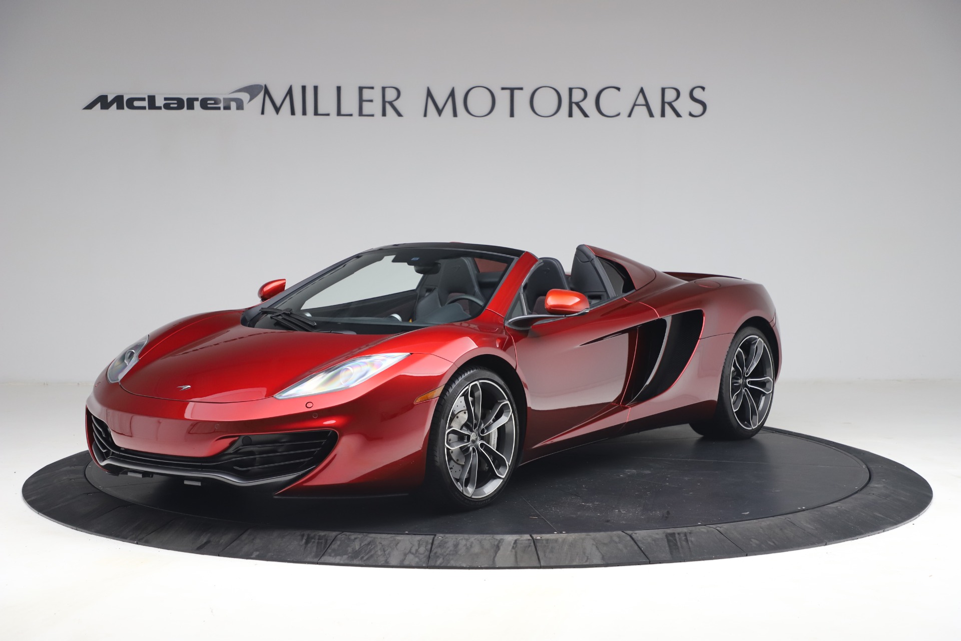 Used 2013 McLaren MP4-12C Spider for sale Sold at Aston Martin of Greenwich in Greenwich CT 06830 1