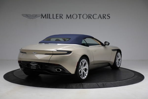 Used 2019 Aston Martin DB11 Volante for sale Sold at Aston Martin of Greenwich in Greenwich CT 06830 28