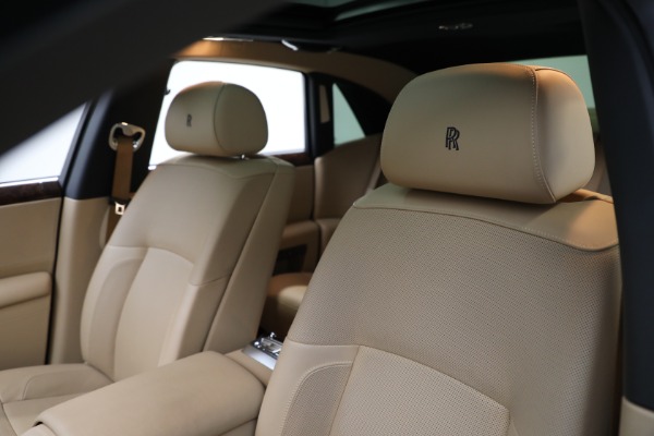 Used 2011 Rolls-Royce Ghost for sale Sold at Aston Martin of Greenwich in Greenwich CT 06830 14